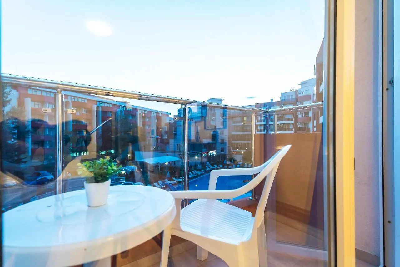 Apartments In Hotel Admiral Plaza Slantschew brjag