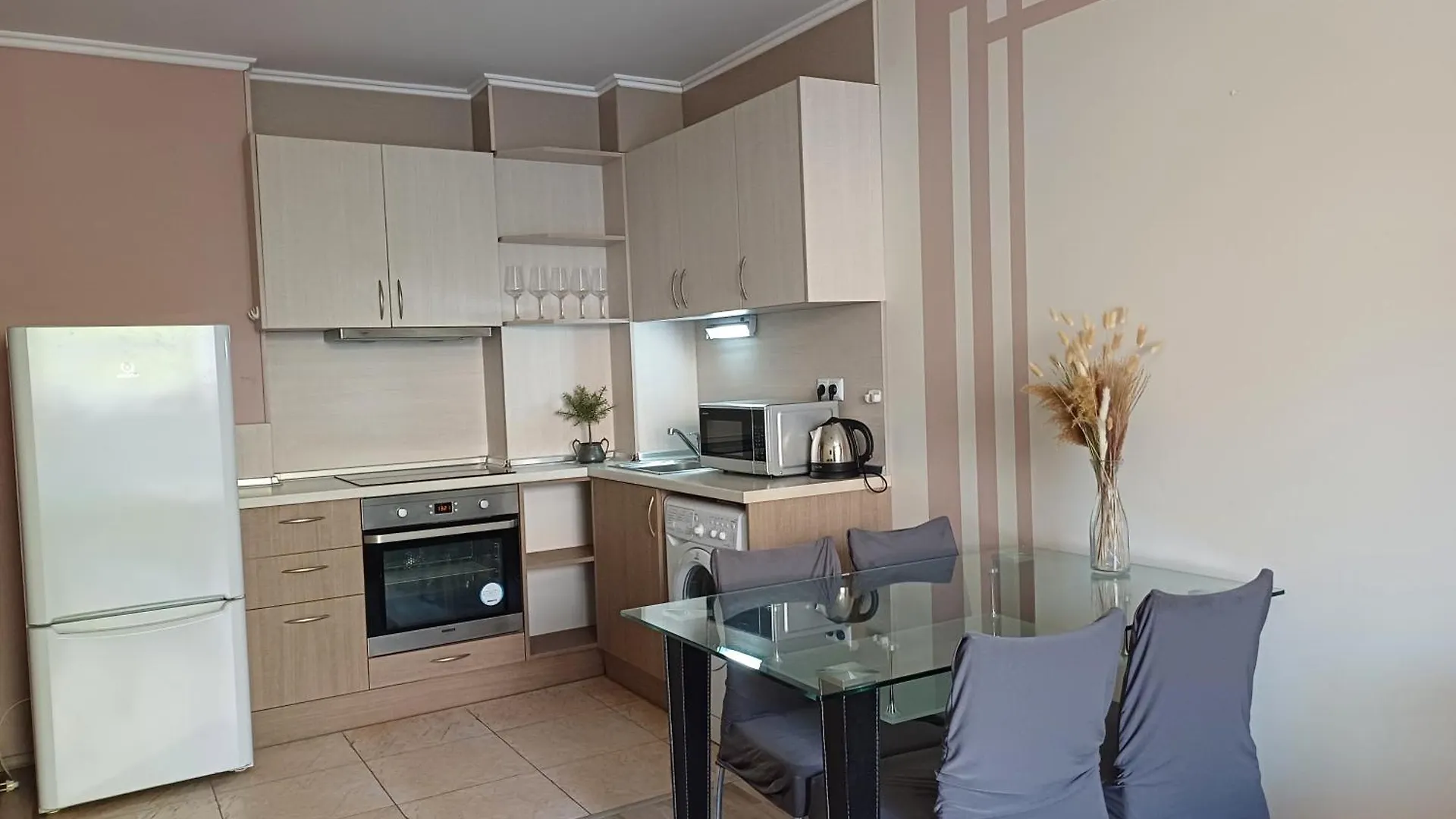 Apartments In Hotel Admiral Plaza Slantschew brjag Bulgarien